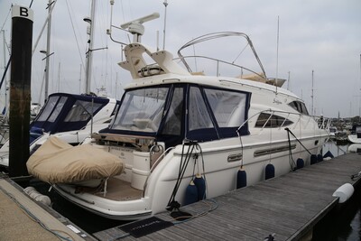 Sealine T52