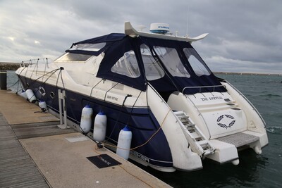 Sunseeker Camargue 55