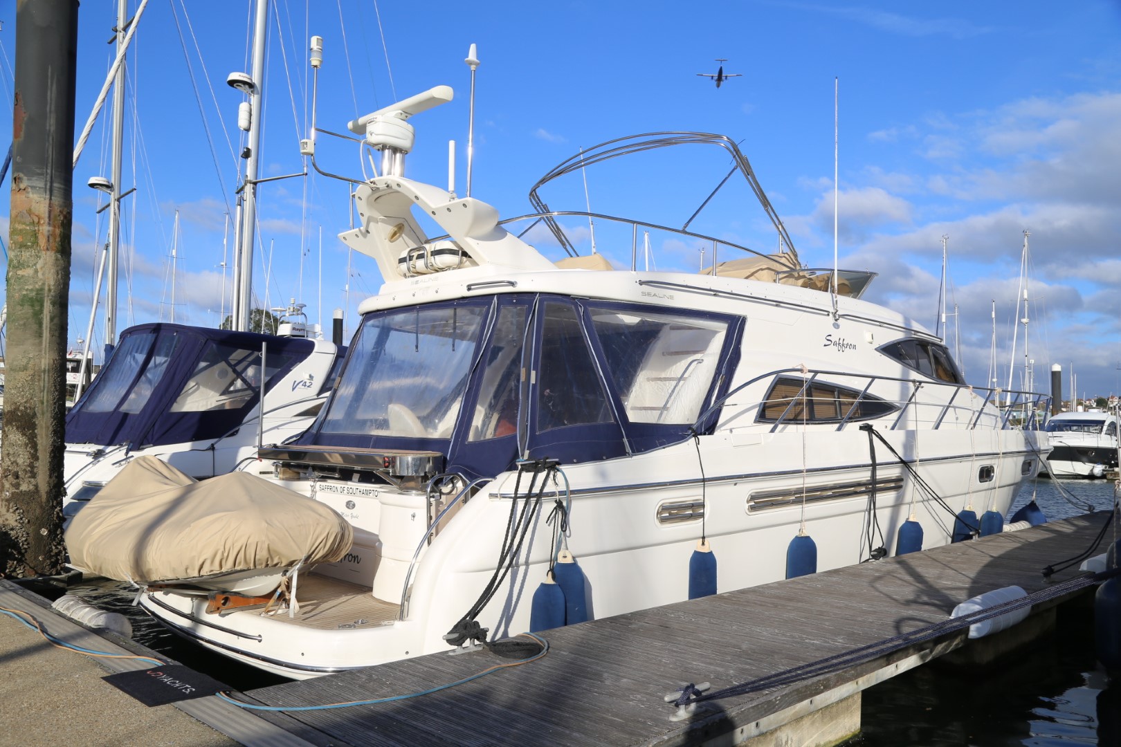 Sealine T52 se vende