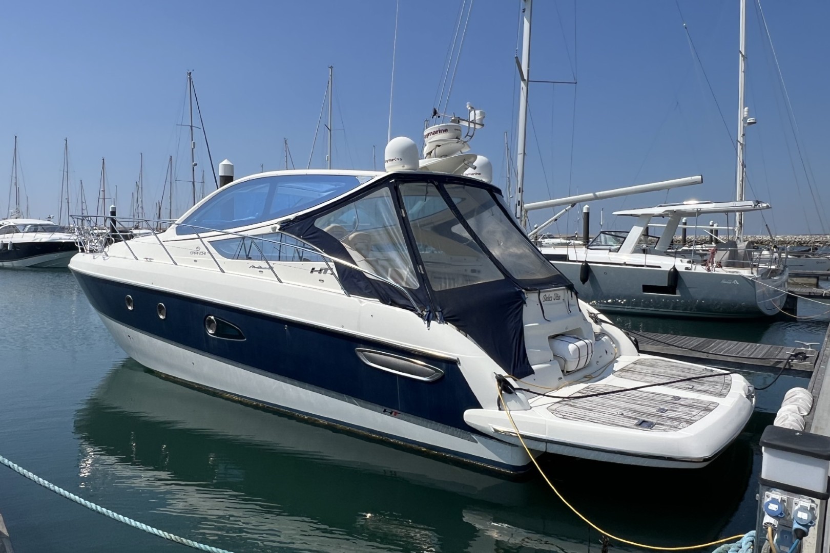 Cranchi Mediterranee 43 HT se vende