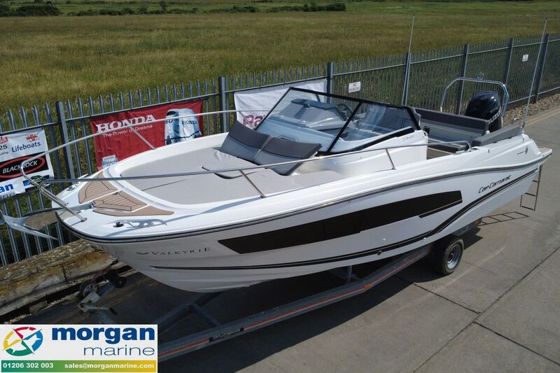 Jeanneau Cap Camarat 7.5 WA S3 - bow seating Jeanneau Cap Camarat 7.5 WA