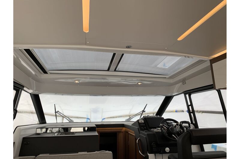  Jeanneau NC 37