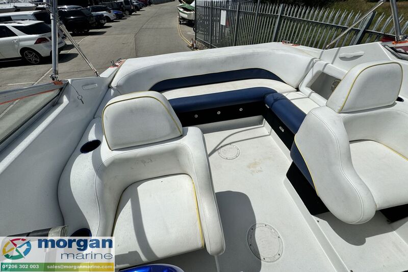  Chris-Craft Concept 27