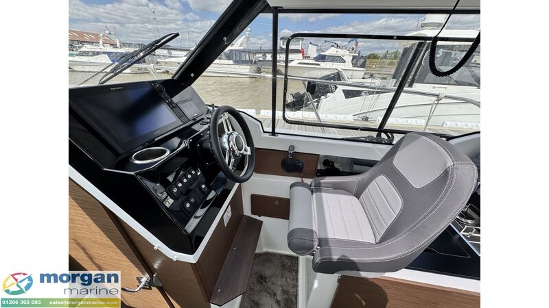  Jeanneau Merry Fisher 795 Series 2