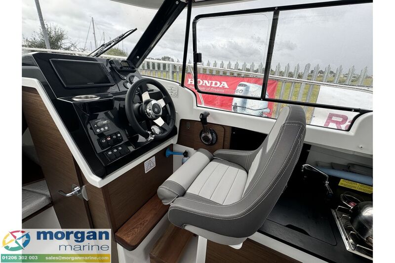  Jeanneau Merry Fisher 695 Series 2