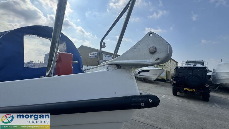  Oyster  16 Launch 