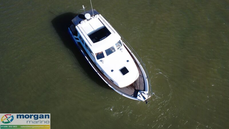  Hardy  32 Commander