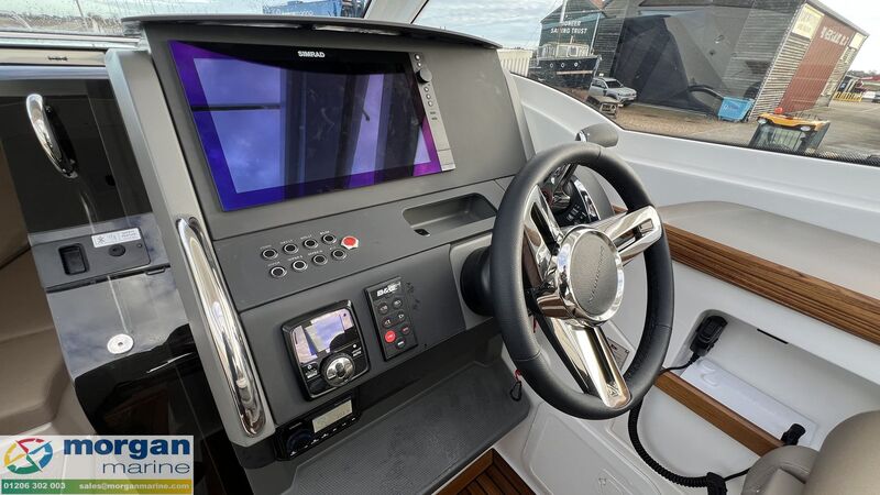  Nimbus Weekender 9 (W9)