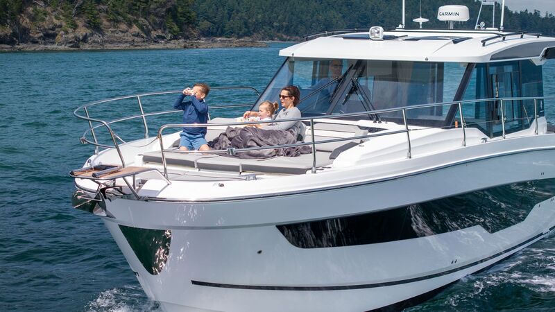  Jeanneau Merry Fisher 1295 Coupe
