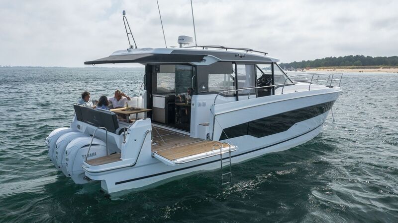  Jeanneau Merry Fisher 1295 Coupe