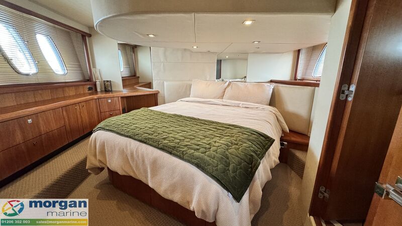  Sunseeker  Predator 52