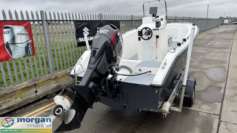 Atlantis  16 centre console