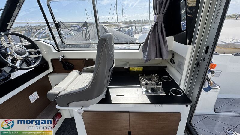  Jeanneau  Merry Fisher 795 Series 2
