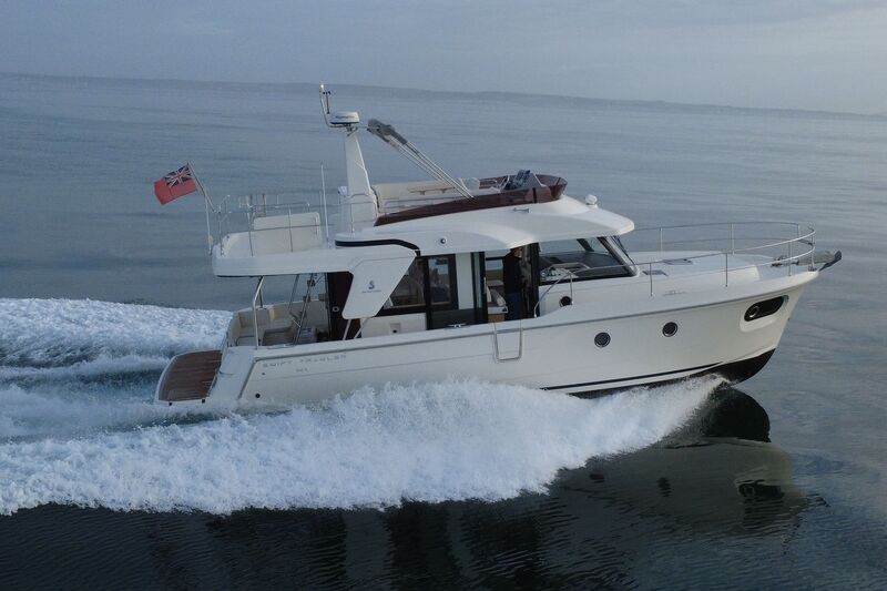  Beneteau Swift Trawler 41 Fly
