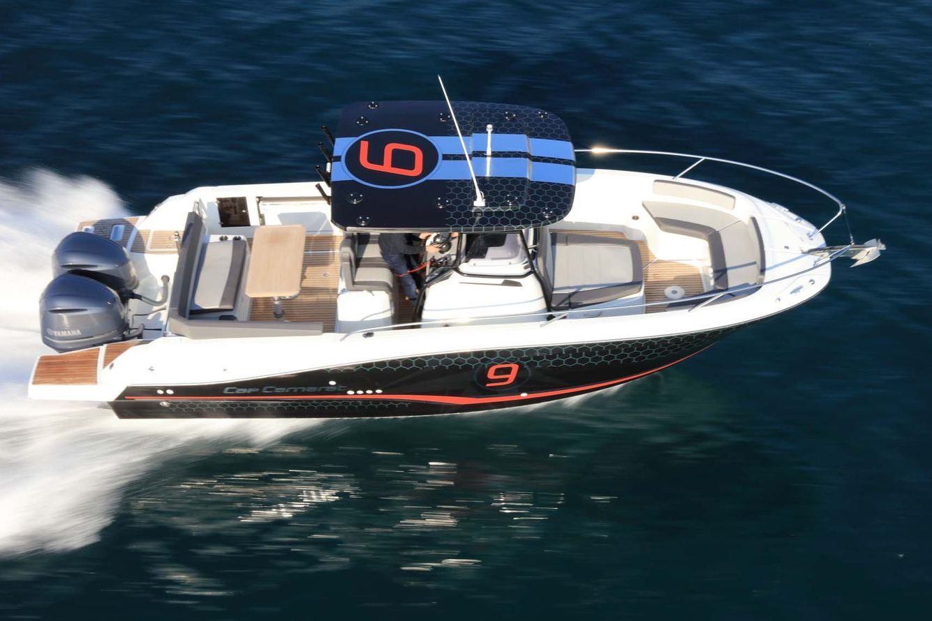 Jeanneau Cap Camarat 9.0 CC se vende
