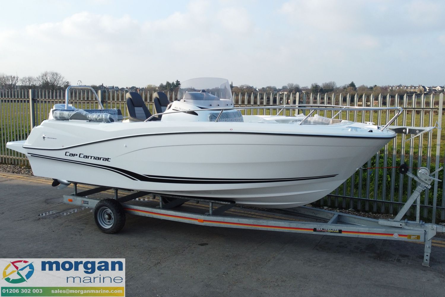 Jeanneau Cap Camarat 6.5 CC se vende