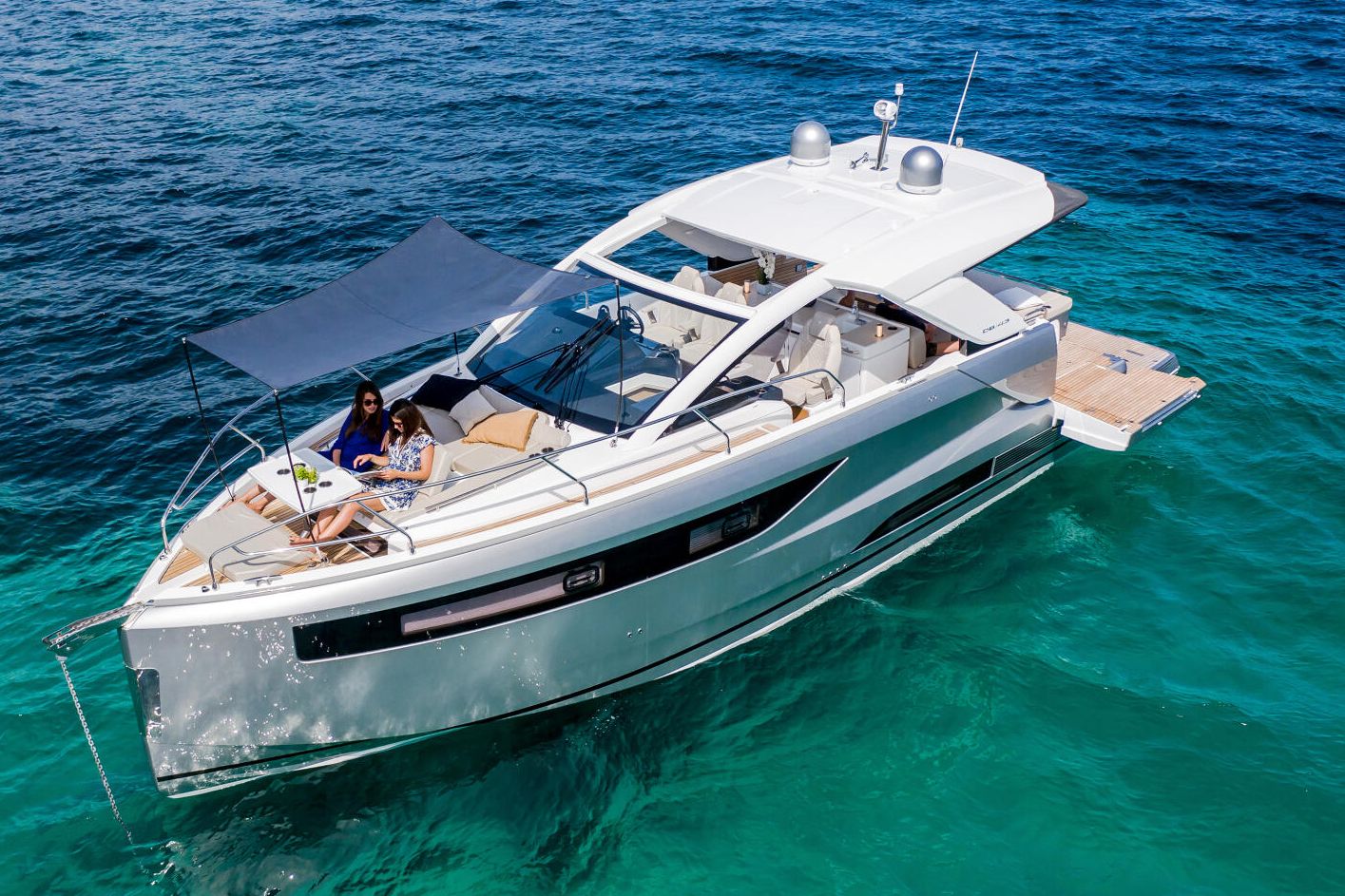 Jeanneau DB 43 Inboard se vende
