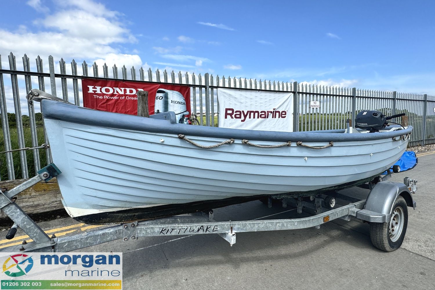 17ft Harbour Launch se vende