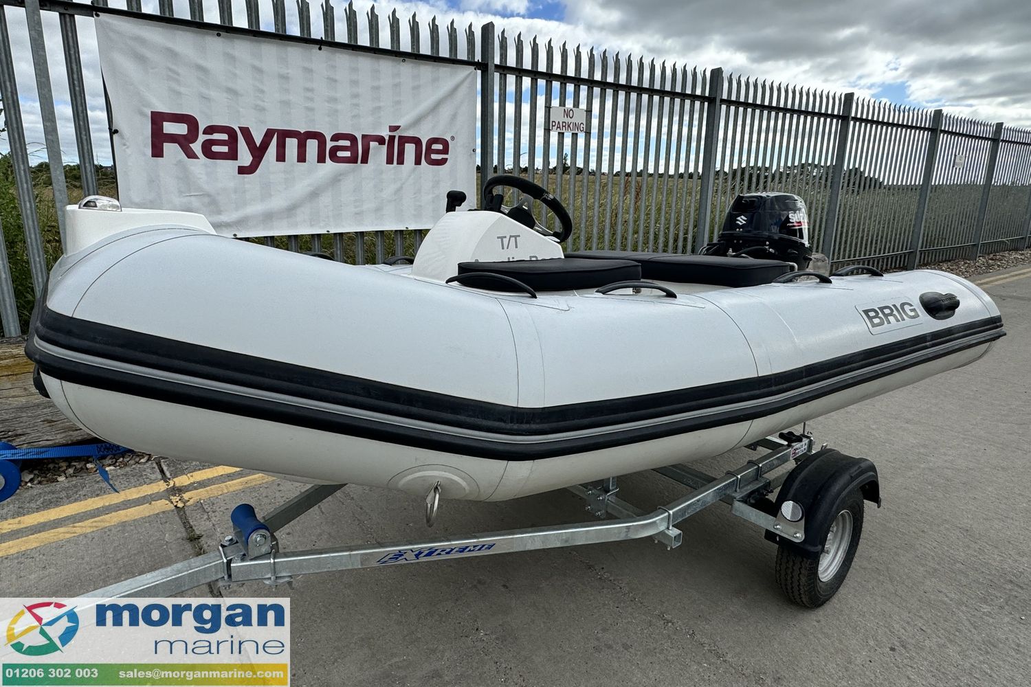 Brig F300 RIB se vende