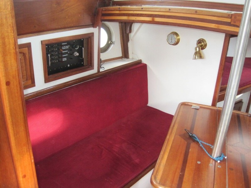 Salon BB Seite Holland Kutteryacht Royal Clipper
