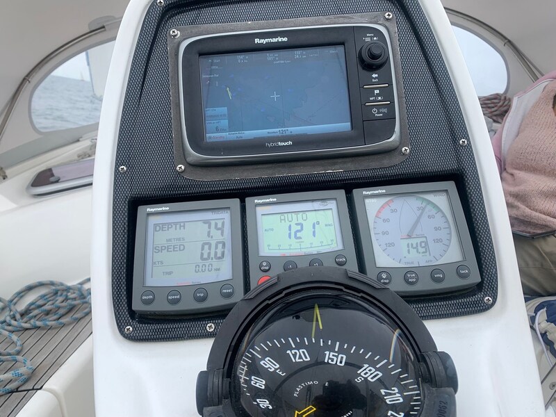 Bavaria 37 msp749314 10 Bavaria Bavaria 37 Cruiser