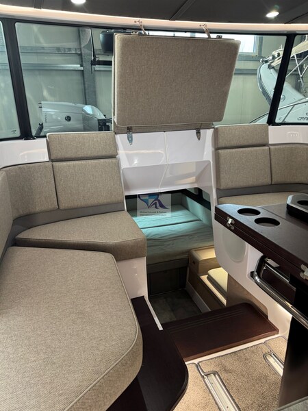 Axopar 45  39 Axopar Axopar 45 Cross Cabin