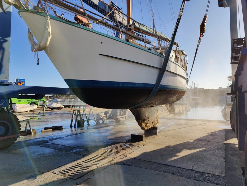 IMG20251220105113 Jamrath Stahlbau Steel Deckhouse Motorsailor