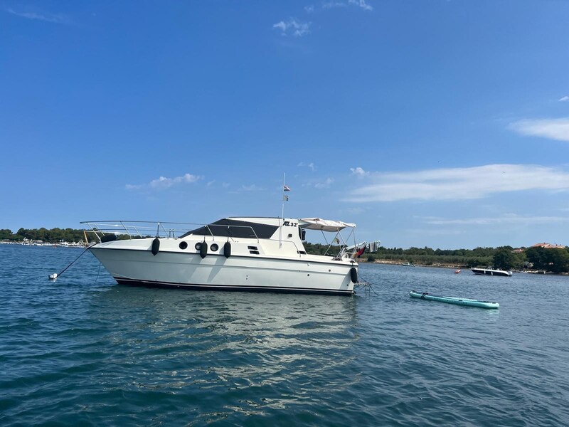 PHOTO-2026-04-10-09-02-55 Azimut AZ 32
