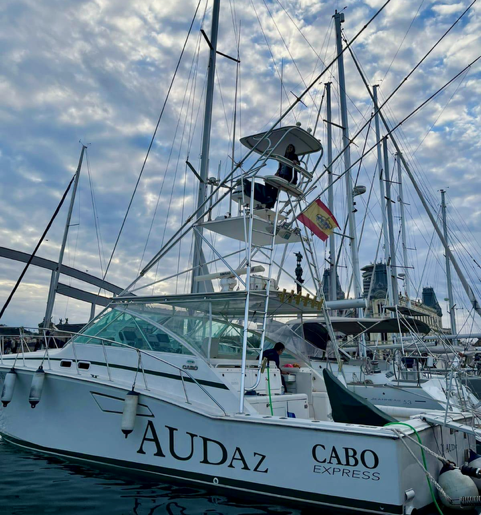  Cabo yatchs 45 EXPRESS