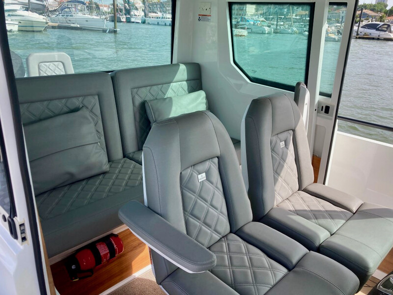  AXOPAR 28 Cabin Brabus Line