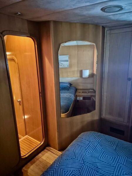  Navar Cantieri 20M Fly