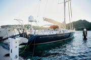  OYSTER 80 Deck Saloon