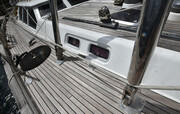  OYSTER 80 Deck Saloon