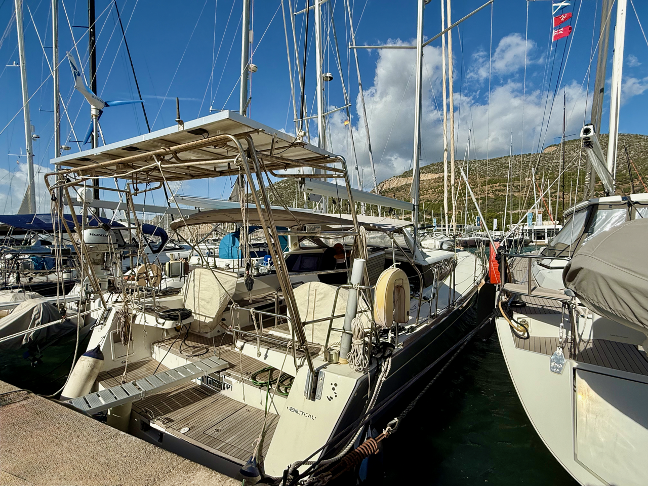 Beneteau SENSE 55 se vende