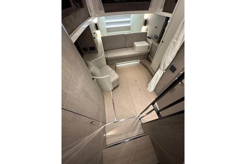 Cranchi A46 Luxury Tender Cranchi A46 Luxury Tender