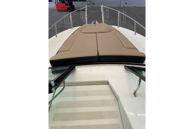 Sea Ray 265 Sundancer Sea Ray 265 Sundancer