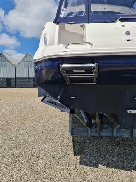 Sea Ray 375 Sundancer Sea Ray 375 Sundancer