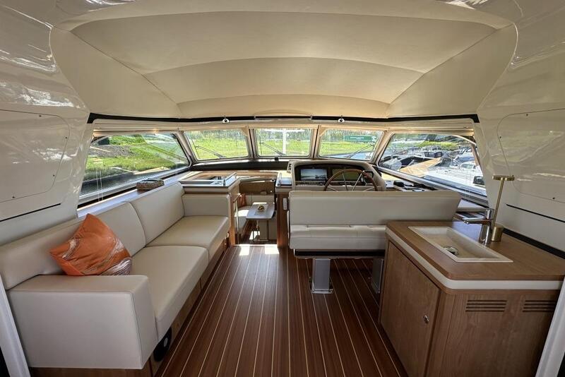 Linssen Grand Sturdy 550 Variotop Linssen Grand Sturdy 550 Variotop