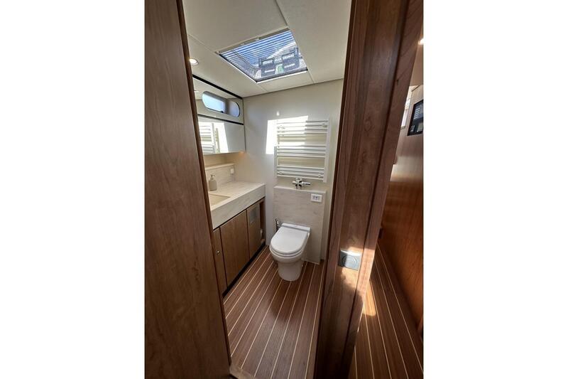 Linssen Grand Sturdy 550 Variotop Linssen Grand Sturdy 550 Variotop