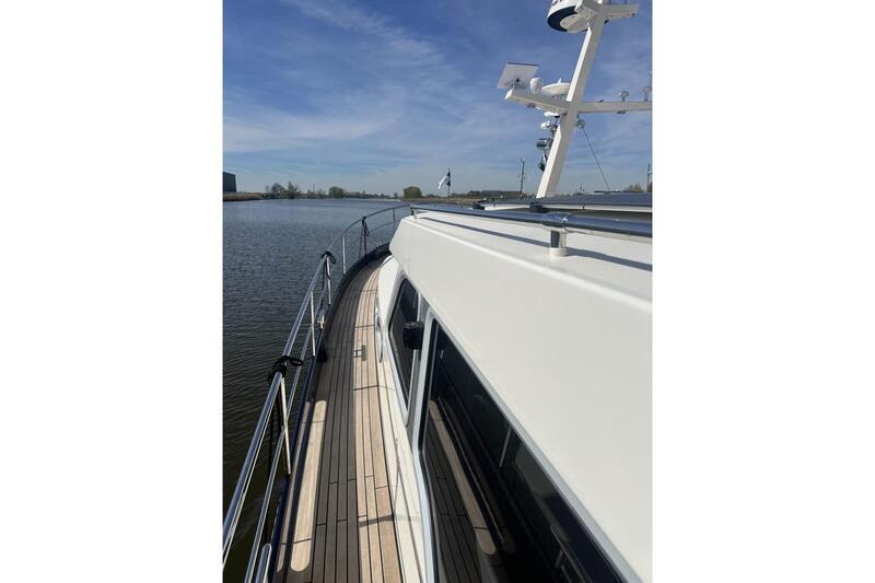 Linssen Grand Sturdy 550 Variotop Linssen Grand Sturdy 550 Variotop