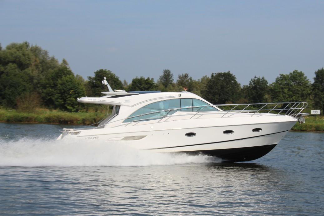 Galeon 390 HT se vende