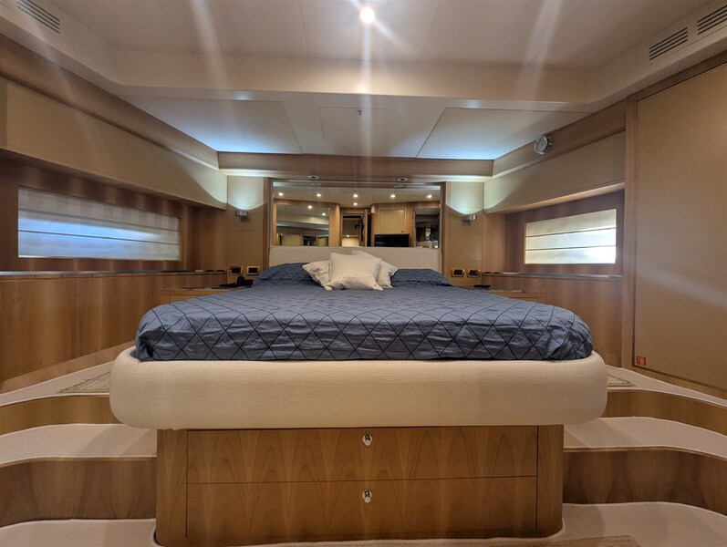 Riva 85 Opera Vip cabin Riva RIVA 85 OPERA