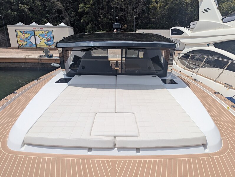 Pardo GT52 fwd deck with sunpad Pardo Yachts GT 52