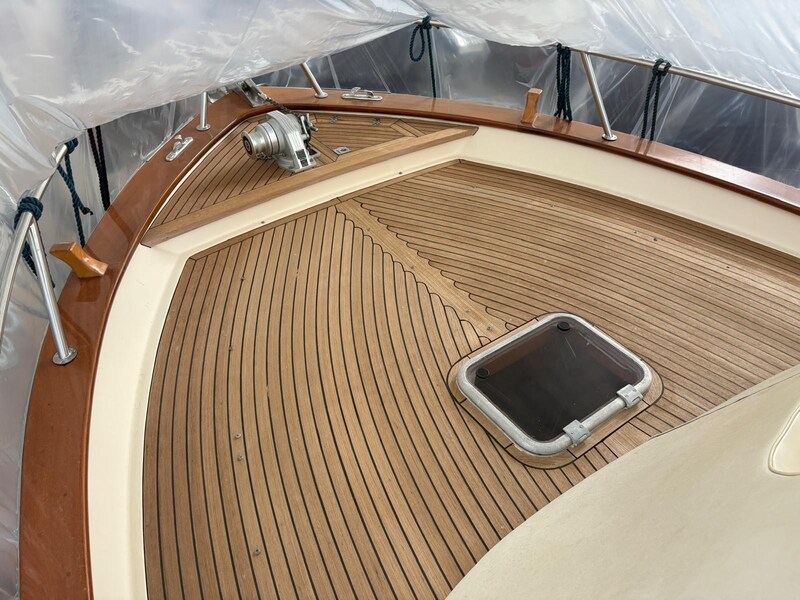 Apreamare 750 premiere dame-36 Apreamare APREA 750 MIDCABIN
