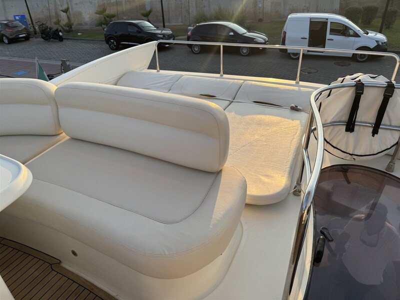 IMG_2665 Azimut 62E