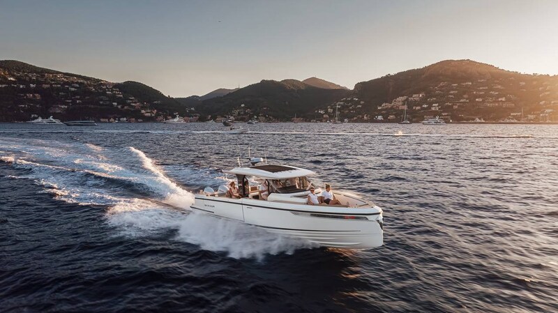 SAXDOR 400 GTS Cruising Saxdor 400 GTS