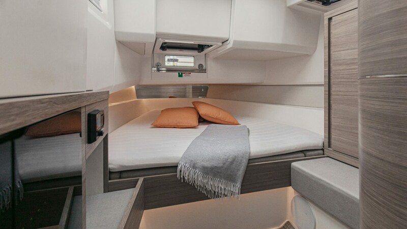 SAXDOR 400 GTC Cabin Saxdor 400 GTC