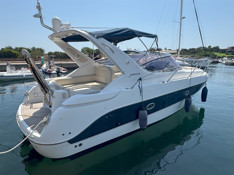 Aft Profile Sessa Marine C30