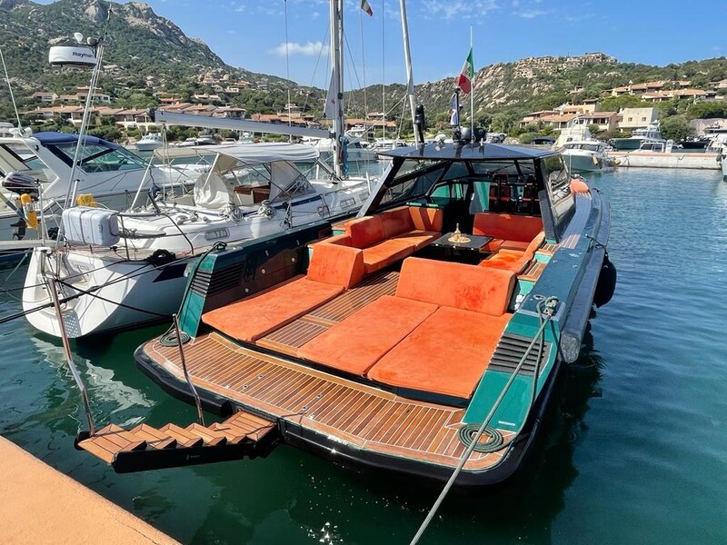 Docked with transformer ladder Wally Yachts 47' Wally Power