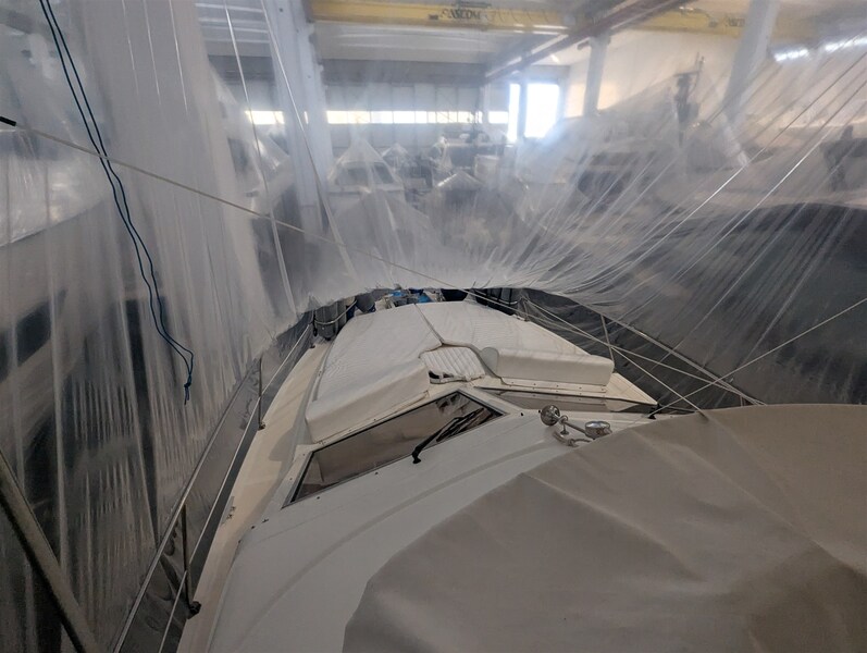 Fwd deck Azimut AZ 35